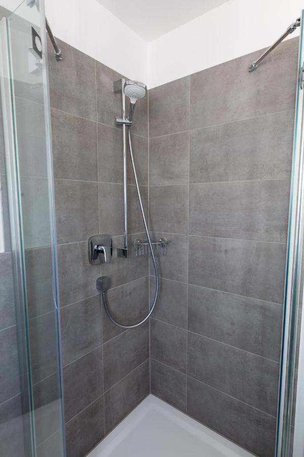 ラーンシュタインLahn-Living III - Modernes Design - Zentrale Lage Nahe Rhein Und Martinsburgアパートメント エクステリア 写真